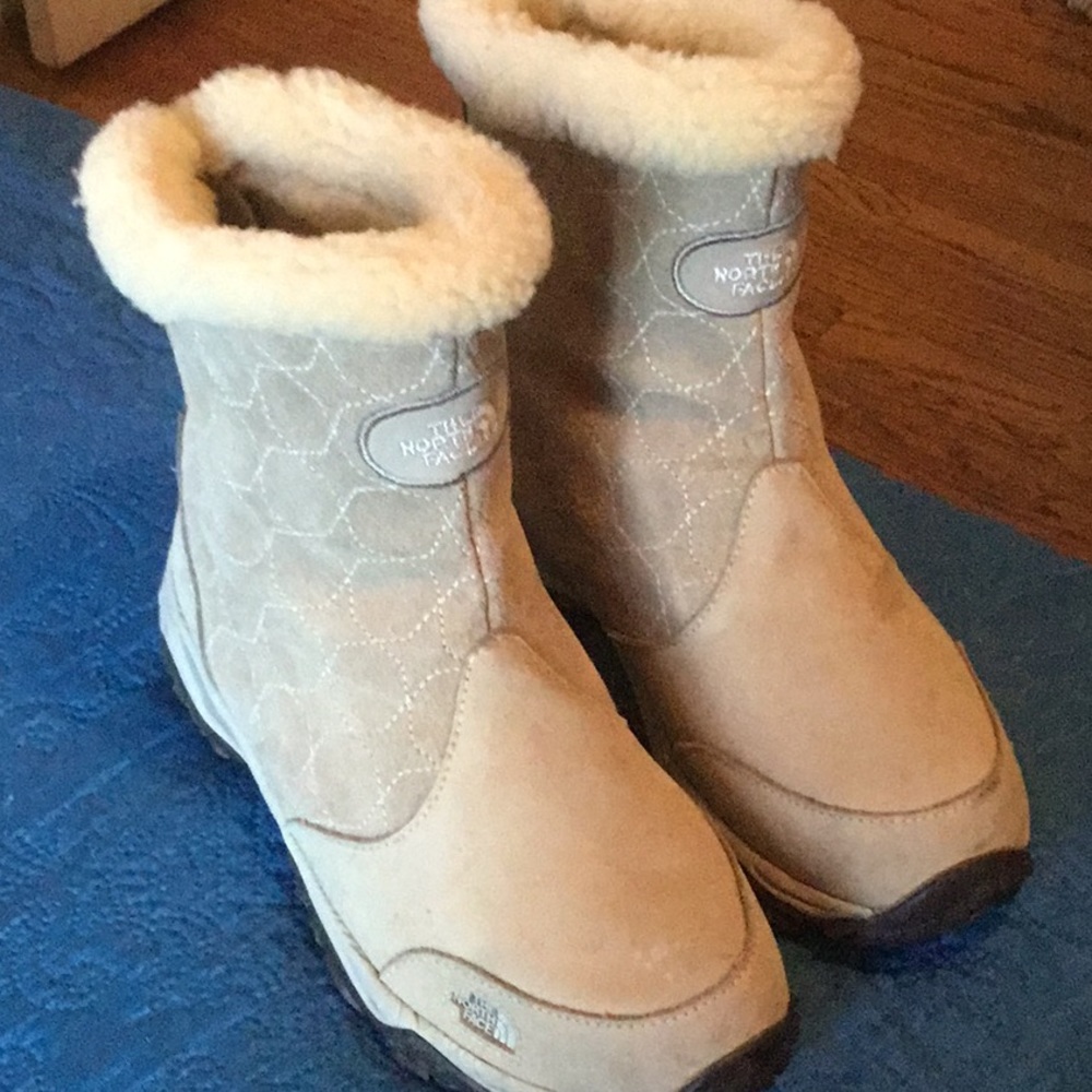 🌹The North Face booties